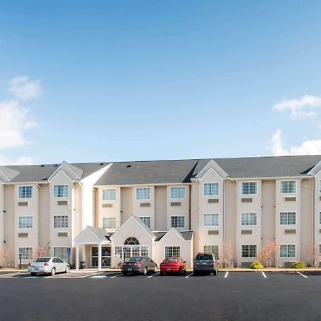 Microtel Inn And Suites North Canton Zewnętrze zdjęcie