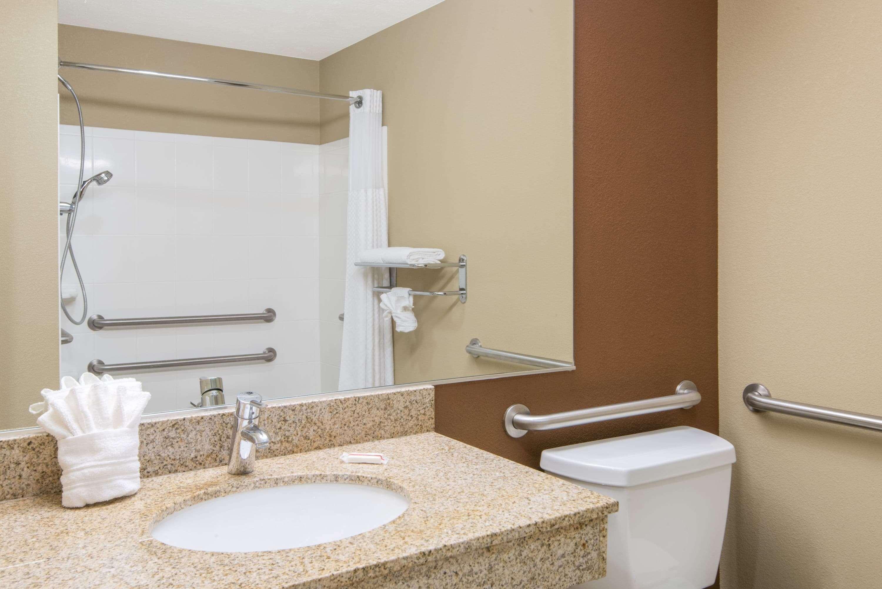 Microtel Inn And Suites North Canton Zewnętrze zdjęcie
